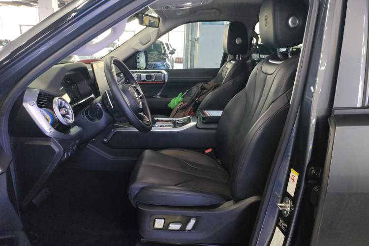 Used Tank 400 New Energy 2023 Hi4-T Super Edition
