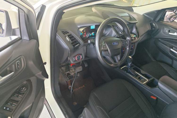 Used Ford Kuga 2017 EcoBoost 180 Two-Wheel-Drive Elite Trim
