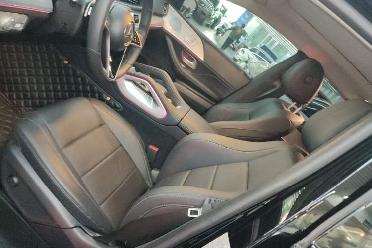 Used Mercedes-Benz GLE Coupe 2024 GLE 350 4MATIC Coupe SUV Luxury Model