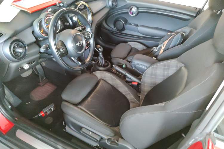 Used  MINI 2016 1.5T COOPER
