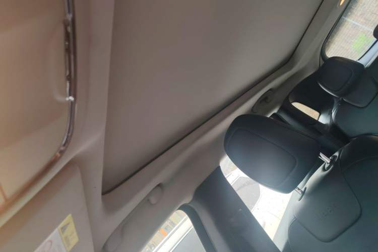 Used  Cherokee 2016 2.4L Leading Edition