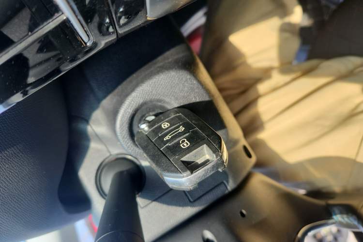 Used Peugeot 308 2016 230THP Automatic Luxury Edition
