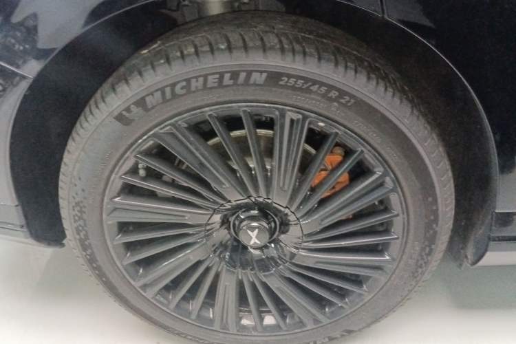 Used XPeng G9 2025 625 Long-Range Max
