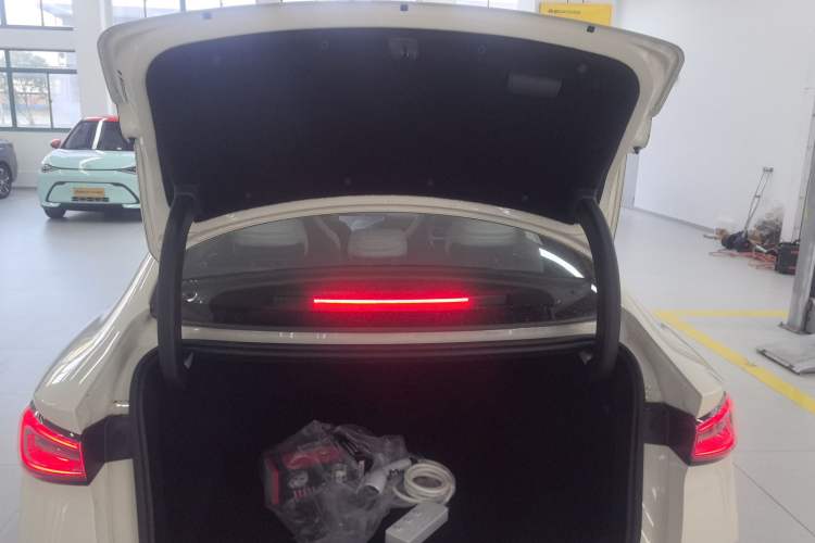 Used BYD Seal 06 New Energy 2025 DM-i Smart Drive 120KM Deluxe Model