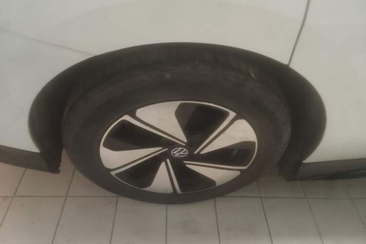 Used Volkswagen ID.7 VIZZION 2024 AIR model
