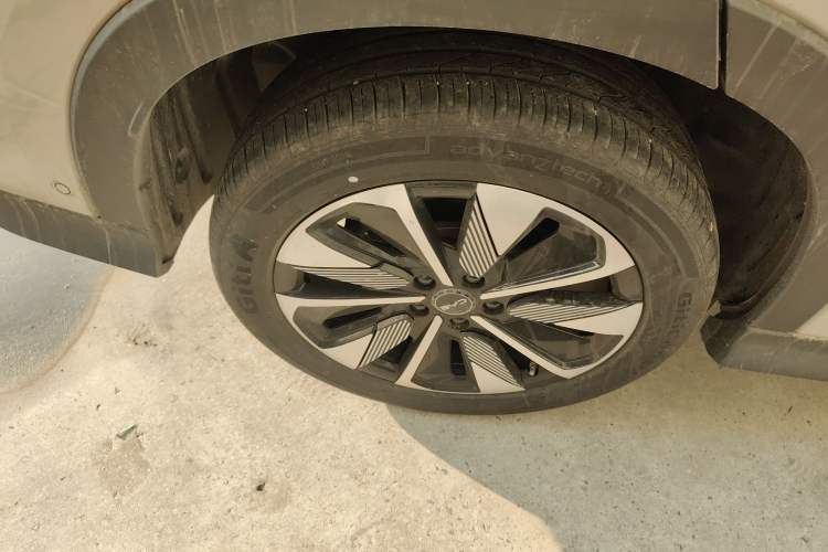 Used BYD Song PLUS New Energy 2025 DM-i Intelligent Driving 160KM Flagship Model
