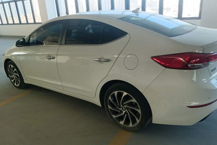 Used Hyundai Elantra 2020 1.4T Dual-Clutch Xuan Dong · Dynamic Version
