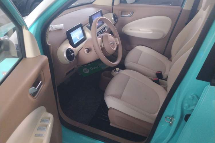 Used Wuling Hongguang MINIEV 2025 Four-Door Version Zhenxiang+ Edition
