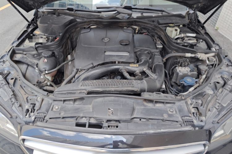 Used Mercedes-Benz E-Class 2015 E 260 L Sport Edition
