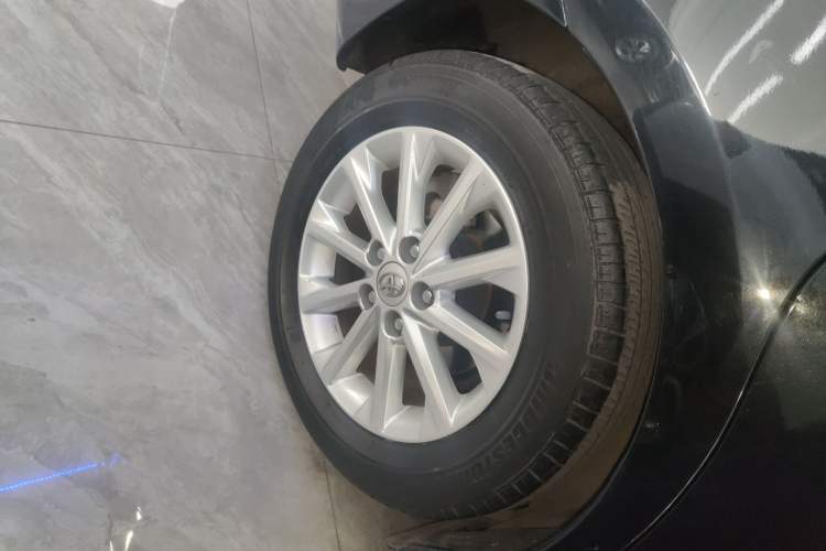 Used Toyota Camry 2016 2.0G 10th Anniversary Leading Edition
