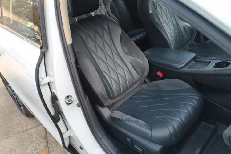 Used Roewe D7 2023 EV 510km Rear-Drive Flagship Edition