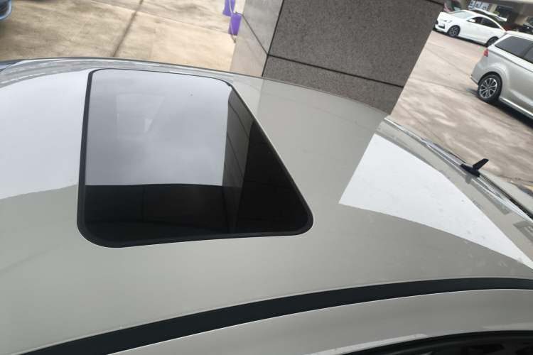 Used Chery Arrizo 5 2017 1.5L CVT Luxury Edition
