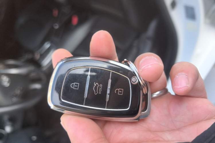 Used Hyundai Elantra (5th Generation / Langdong) 2015 1.6L Automatic Luxury Model
