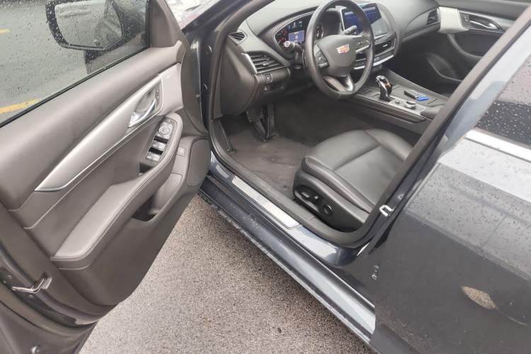 Used Cadillac CT5 2021 28T Luxury Version
