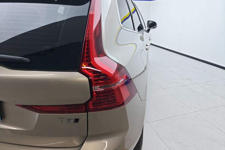 Used Volvo XC60 2021 T5 4x4 Smart Luxury Edition
