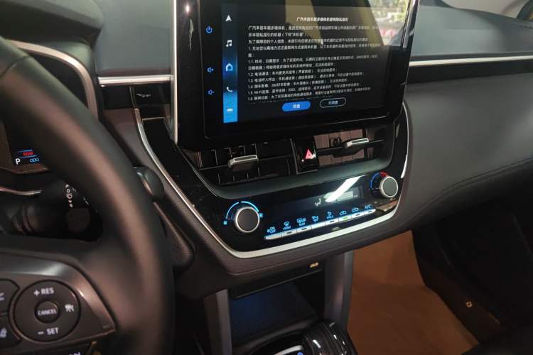 Used Toyota FRONTLANDER 2022 2.0L CVT Luxury PLUS Edition