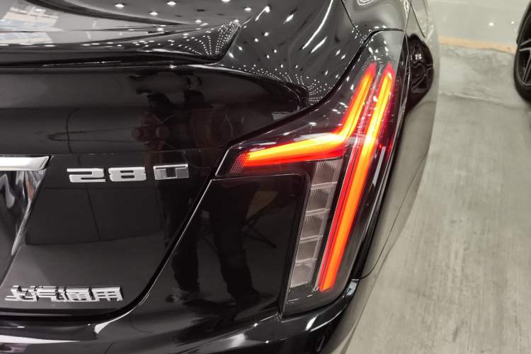 Used Cadillac CT5 2021 28T Advanced Sport Model