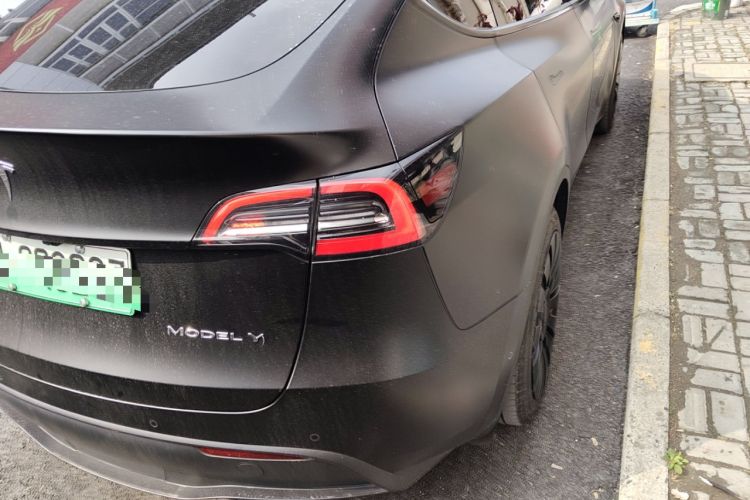 Used Tesla Model Y 2023 Rear-Wheel-Drive Version