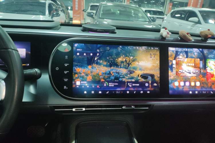 Used  #5 2024 Long-Range Journey Luxury Edition
