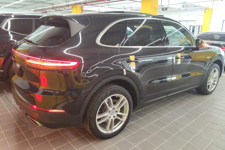 Used Porsche Cayenne 2021 Cayenne E-Hybrid 2.0T
