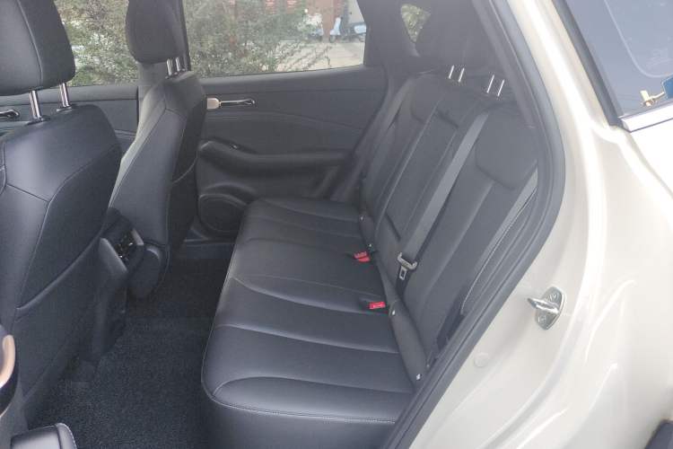 Used Baojun Yunhai 2024 600km Pure Electric Version
