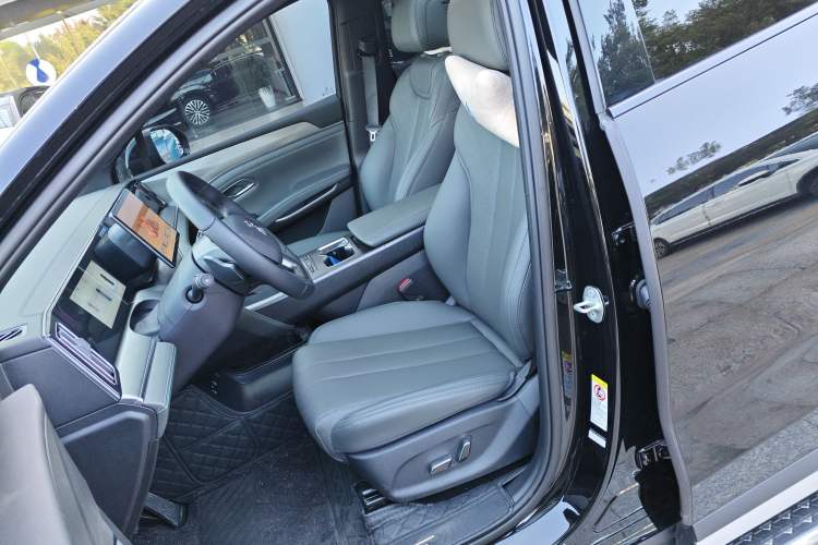 Used BYD Song L DM-i 2025 Intelligent Driving Version 112 km Leading Trim
