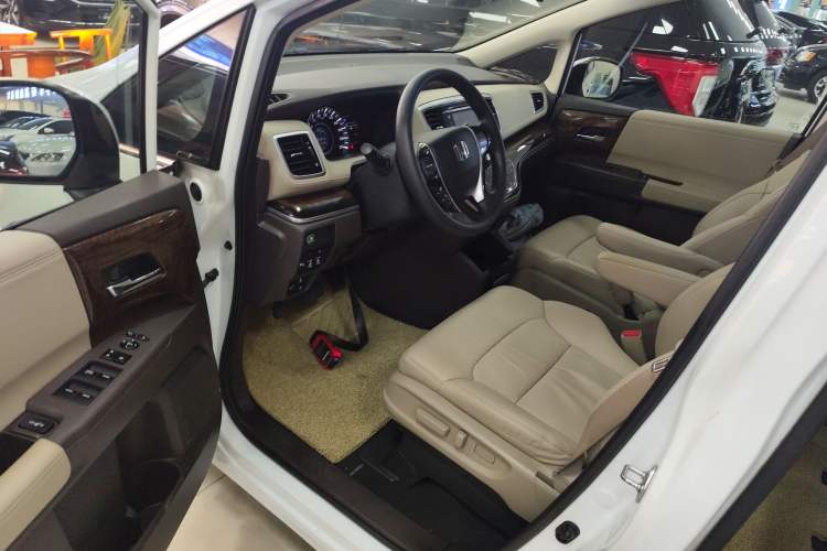 Used Honda Odyssey 2017 2.4L Luxury Edition