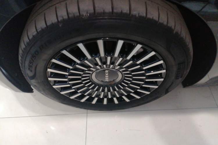 Used Zeekr 009 2022 WE Edition
