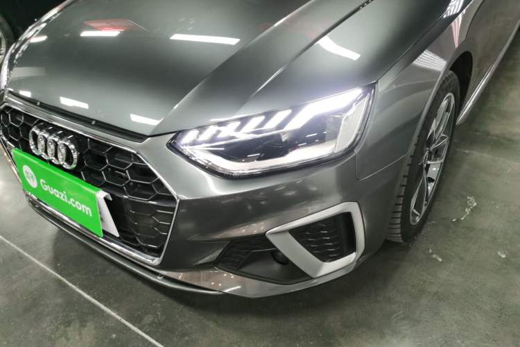 Used Audi A4L 2024 40 TFSI Fashion Dynamic Model
