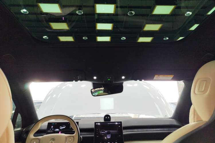 Used Nio ES6 2023 75 kWh
