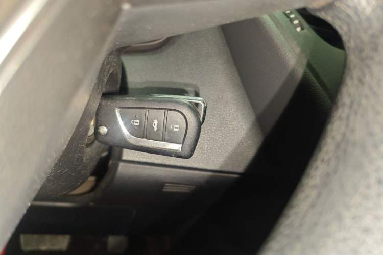 Used Toyota Corolla 2019 1.2T S-CVT GL Pioneer Edition
