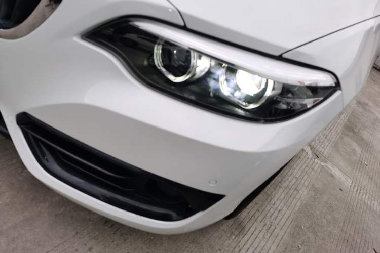 Used BMW 2 Series 2018 220i Sport Design Package
