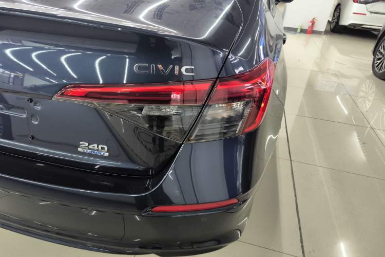 Used Honda Civic 2022 240TURBO CVT Dynamic Edition
