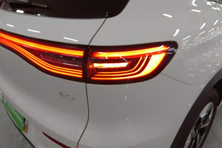 Used  E5 2026 Model 530km Launch Edition