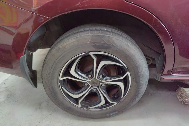 Used Venucia T70 2015 1.6L Manual Ruixing Edition
