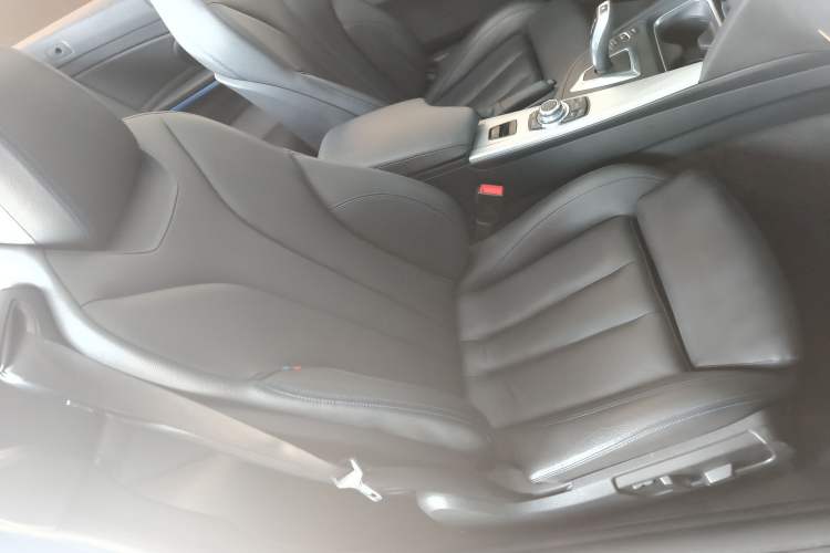 Used BMW 4 Series 2014 420i Convertible Fashion Model