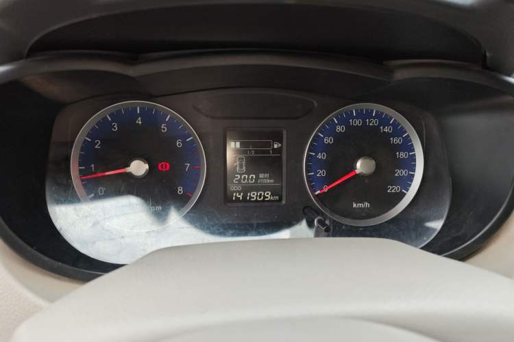 Used Venucia D50 2015 1.6L Manual Fashion Edition
