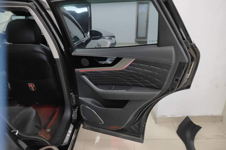 Used Hongqi HS5 2022 Revised Version 2.0T Smart Connect Flagship Edition
