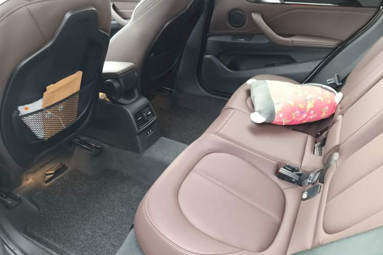 Used BMW X1 2020 sDrive25Li Leading Model
