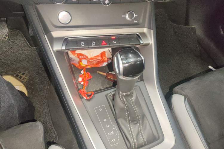 Used Audi Q3 2019 40 TFSI Fashion Dynamic Model
