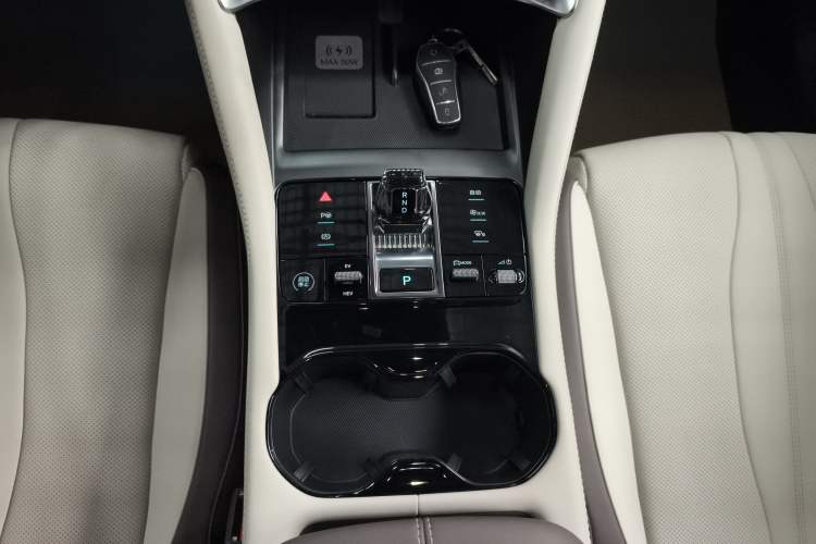 Used BYD Song PLUS New Energy 2025 DM-i Smart Drive 112KM Prestige Model
