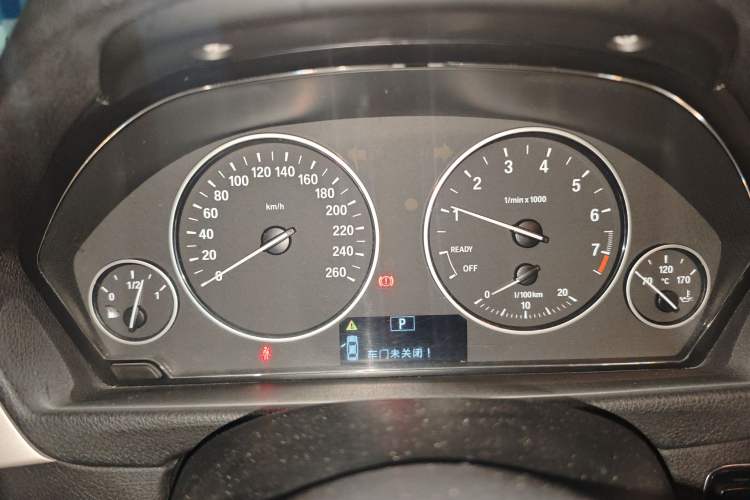 Used BMW 3 Series 2014 320i Sport Edition
