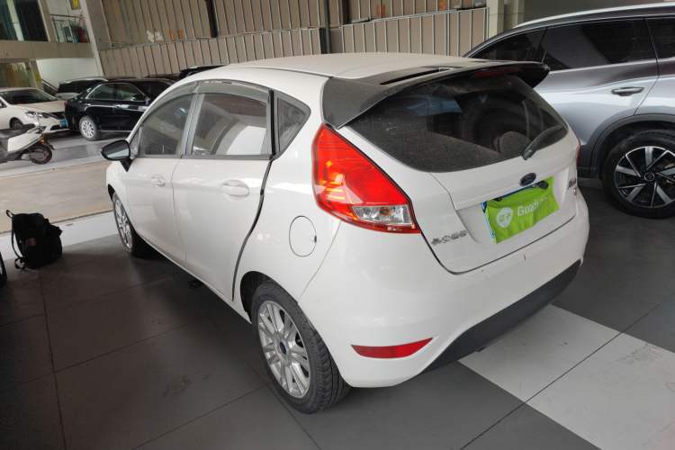 Used Ford Fiesta 2013 Hatchback 1.5L Automatic Fashion Edition