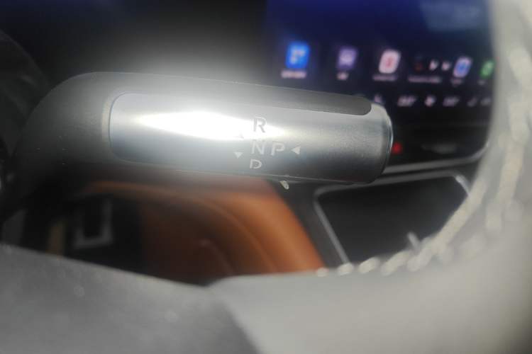 Used Hima AITO M9 2025 Extended-Range Ultra Version 52 kWh 5-Seater Edition