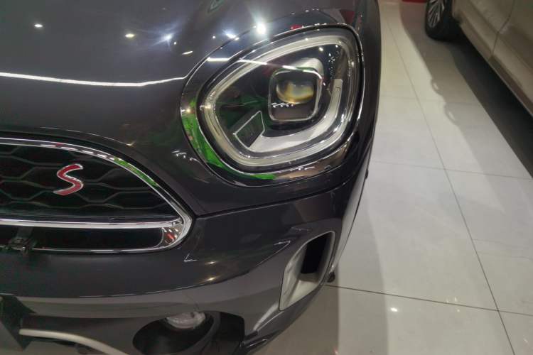 Used  Countryman 2021 2.0T COOPER S
