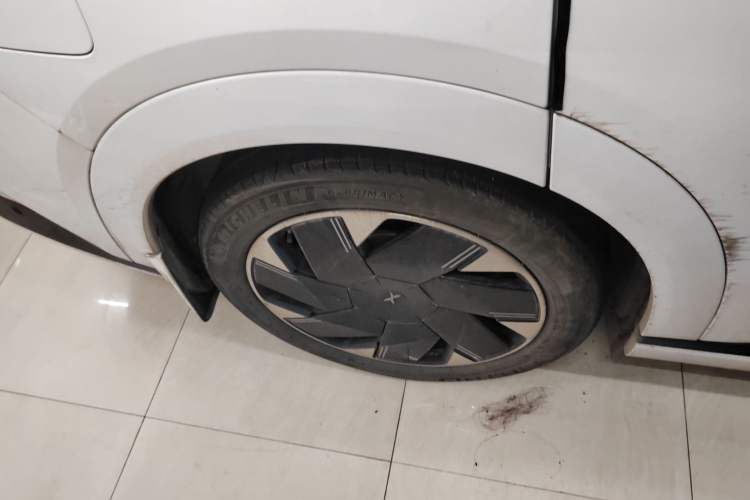 Used XPeng X9 2024 640 All-Wheel Drive High-Performance Max
