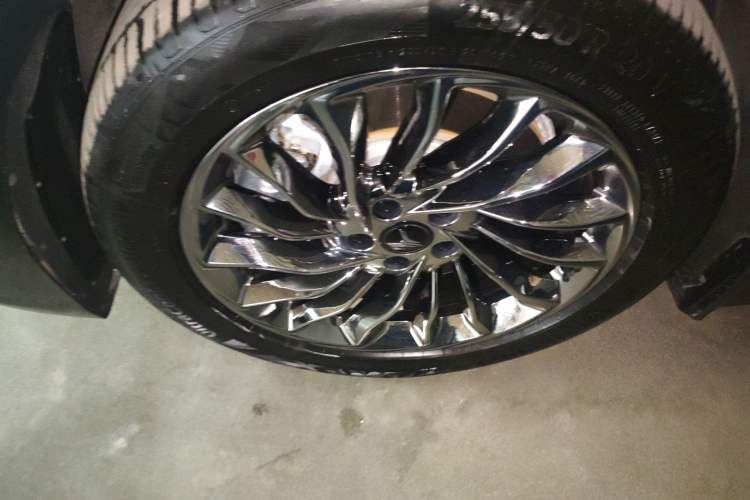 Used VOYAH Dream 2022 Low-Carbon Edition Dream+ Smart Enjoyment Package
