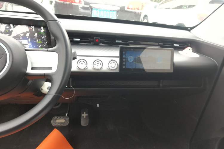 Used Wuling Hongguang MINIEV 2022 GAMEBOY 200km Gaming Edition with Lithium Iron Phosphate