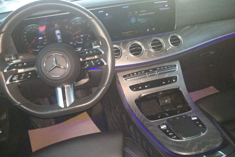 Used Mercedes-Benz E-Class 2022 Second Facelift E 300 L Sport Luxury Edition