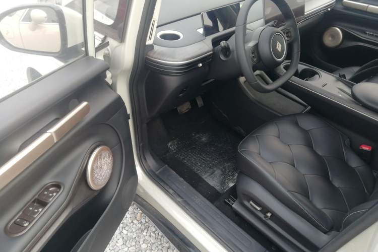 Used Baojun Cloud 2023 460 Max Lingxi Version
